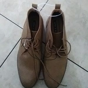 Mens shoes